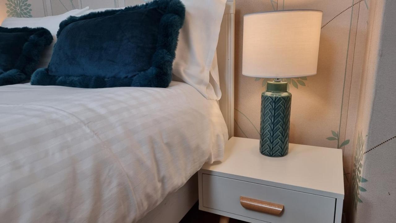 The Pearl Of Greenwich - Two Bedroom Flat Next To Cutty Sark ลอนดอน ภายนอก รูปภาพ