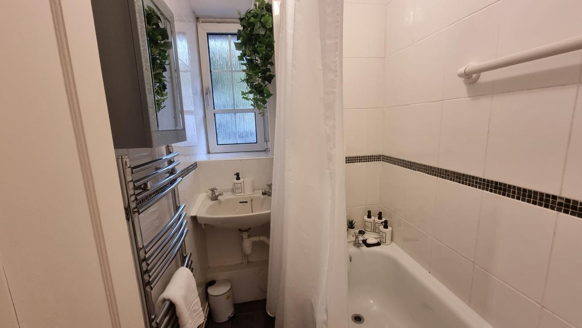 The Pearl Of Greenwich - Two Bedroom Flat Next To Cutty Sark ลอนดอน ภายนอก รูปภาพ